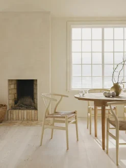 Y-stol CH24 Soft Terracotta af Hans J. Wegner